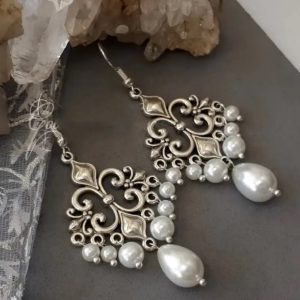 Vintage pearl Earrings