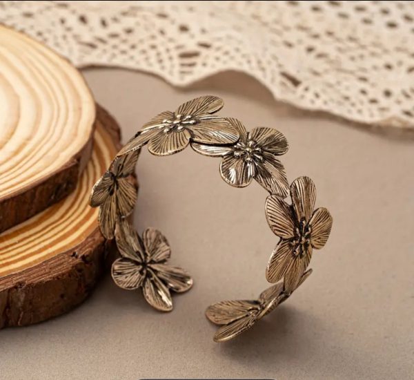 Antique Boho Cuff Golden