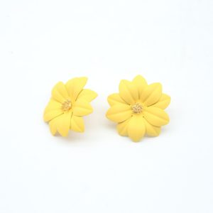 Petal Pop Studs ( Yellow)