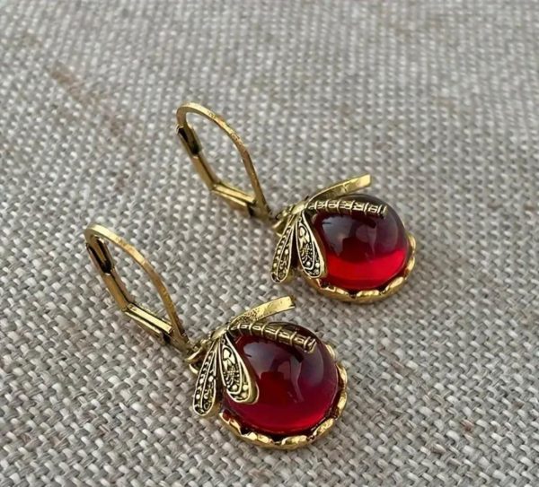 Dragonfly earrings (Red )